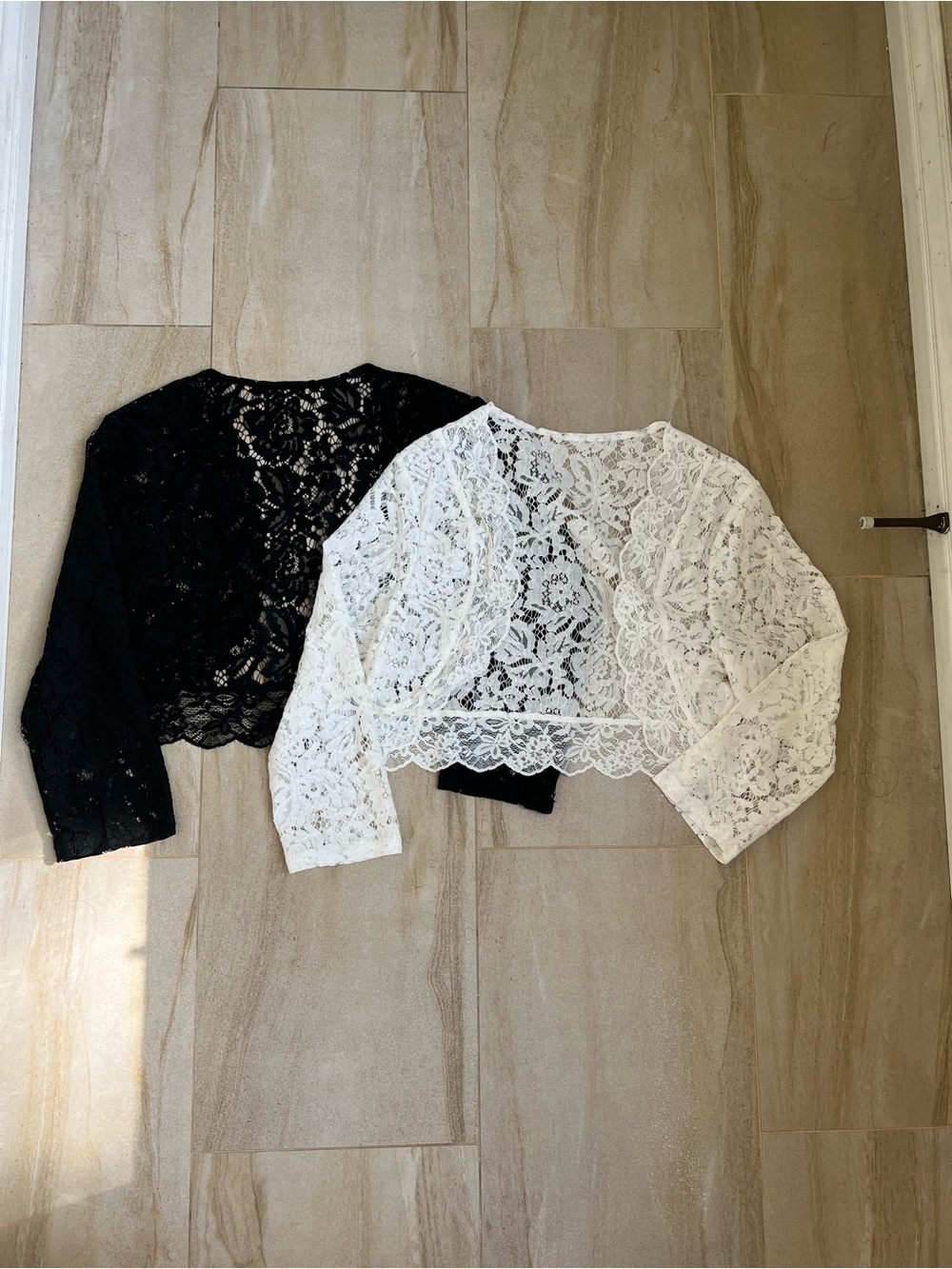 Source Unknown Black and White Lace Cropped Tunics